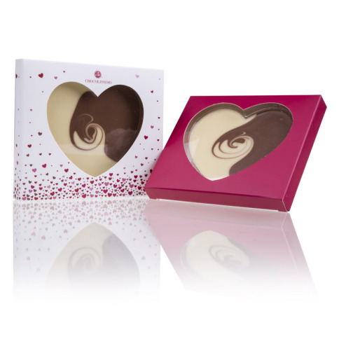 Coeur en chocolat, chocolat au lait et chocolat blanc