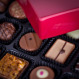 Boîte de chocolats avec votre photo-cadre rouge L